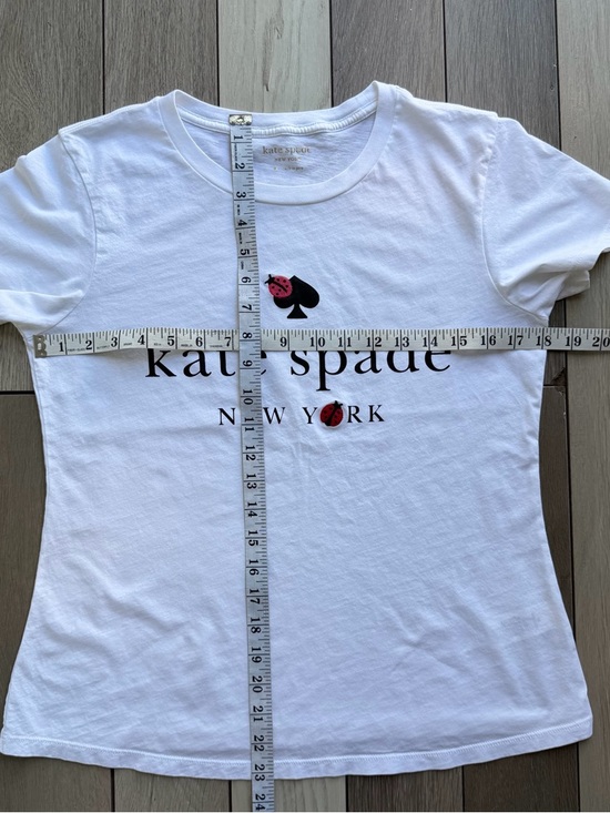 KATE SPADE Ladybug Logo Crew-Neck T-Shirt - Picture 4 of 8